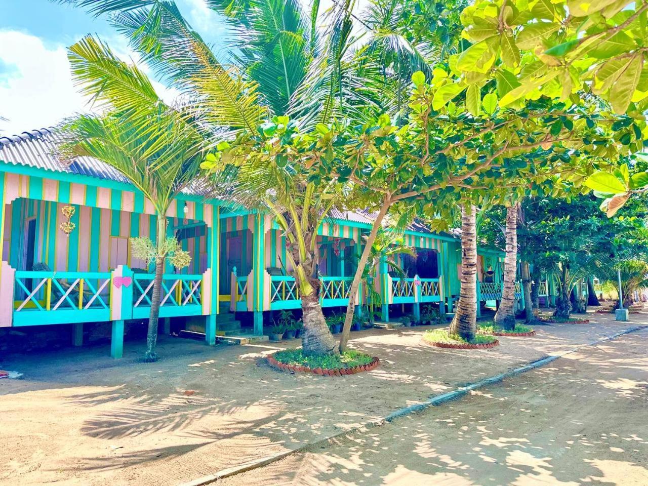 Simone Rabbit Island Hotel แกบ ภายนอก รูปภาพ